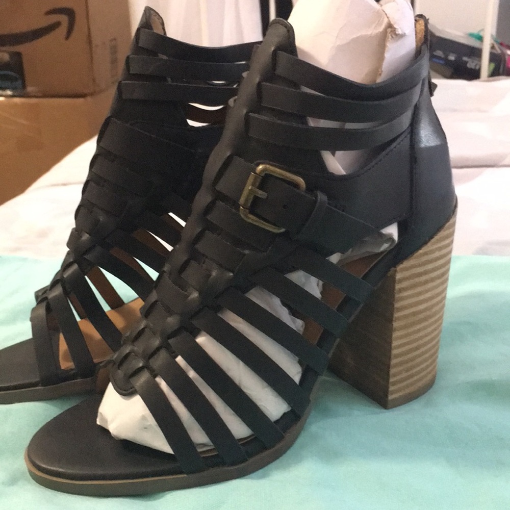 Report chunky heels - Size 6